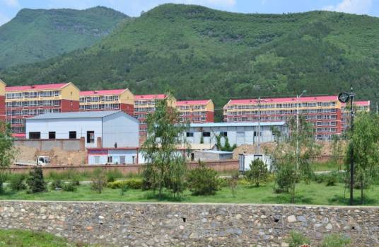枫林花园（房山区周口店镇的住宅小区）