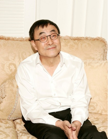 刘家昌（中国台湾流行音乐词曲作家、音乐制作人、歌手、电影导演、演员）