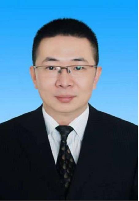 齐骥（内蒙古自治区包头稀土高新区党工委委员、党群工作部部长）