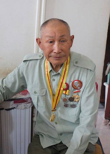 李忠秀（抗日战争和解放战争老兵）