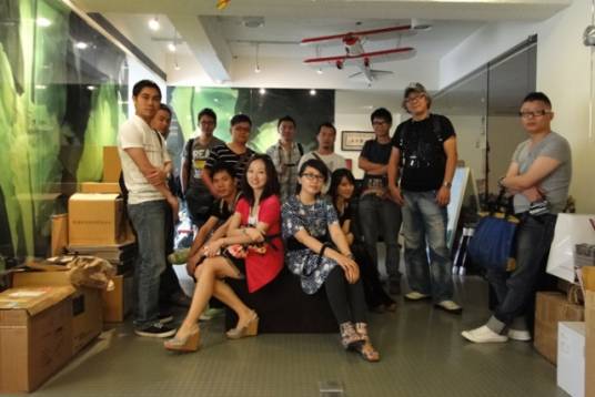 洪卫（天天向上设计事务所创作总监）