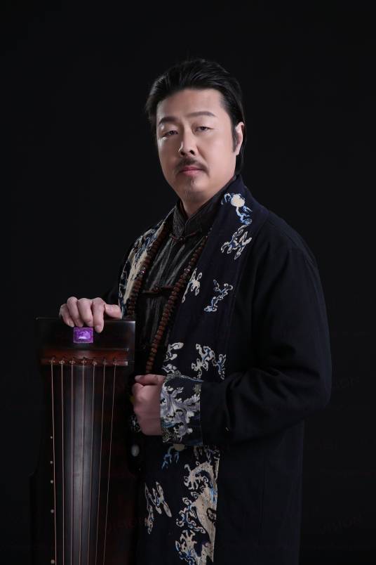 赵小龙（古琴演奏家，音乐人，）