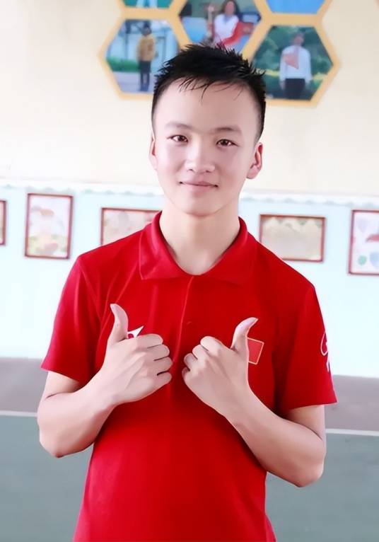 岑小林（中国男子跳绳运动员、吉尼斯世界纪录保持者）