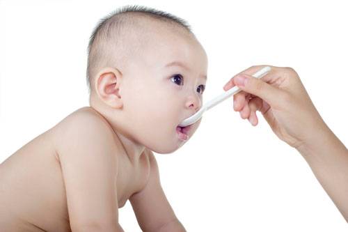 婴儿辅食添加