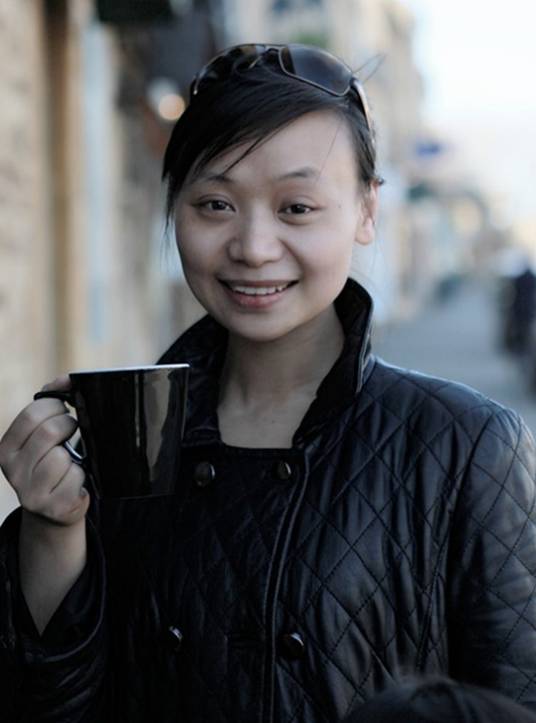 夏燕（重庆邮电大学网络空间安全与信息法学院教授）