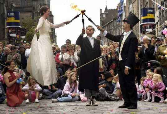 爱丁堡边缘艺术节