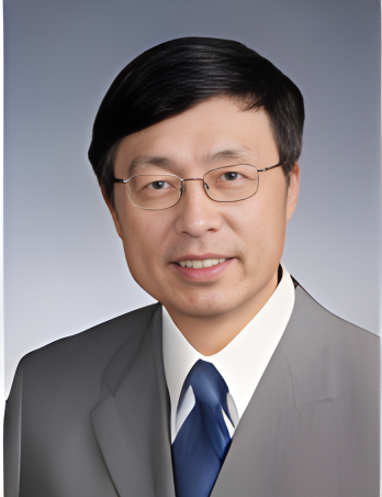 刘海平（南京大学外国语学院院长）