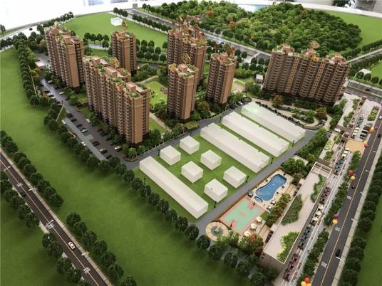 新城市花园（位于龙华黄金繁华地段）