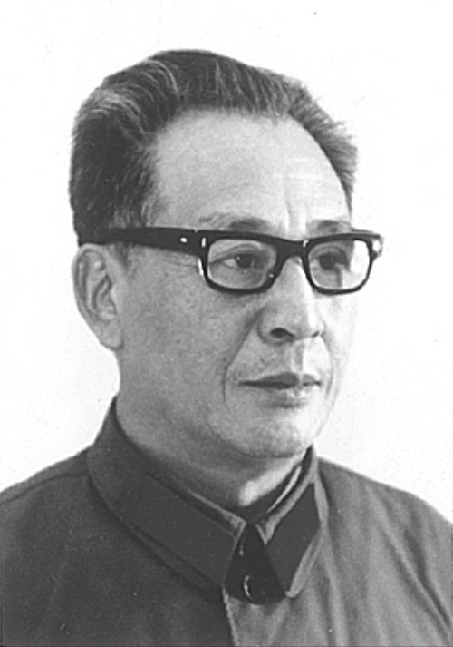 吴震（天津警备区原司令员）