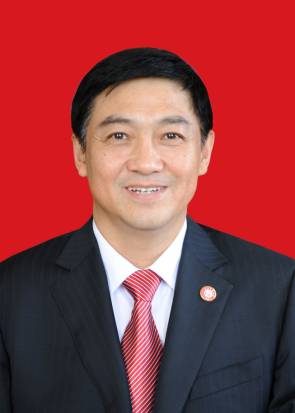 高铁成（吉林四平市财政局原局长）