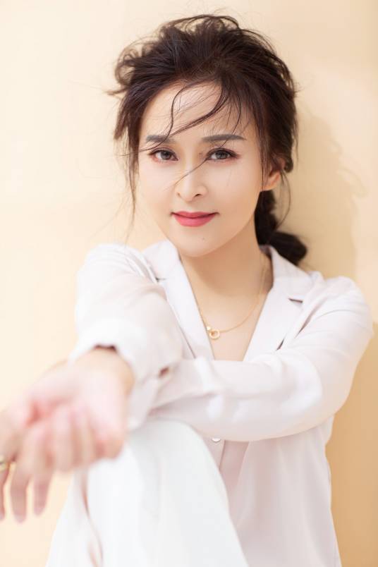 何音（中国内地影视女演员）