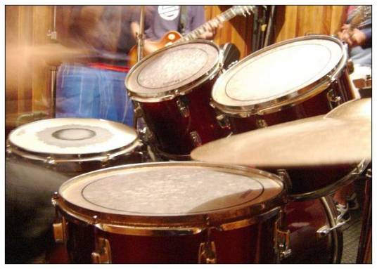 drum（一种打击乐器）