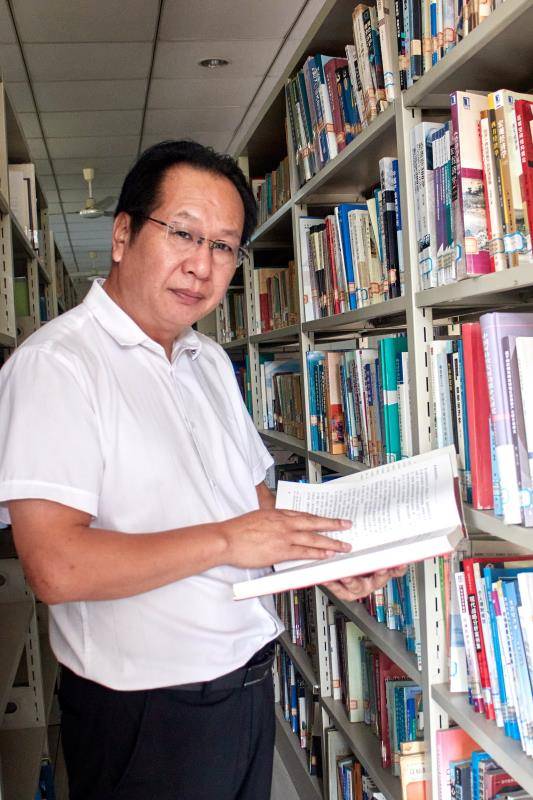 赵威（河南大学教授）