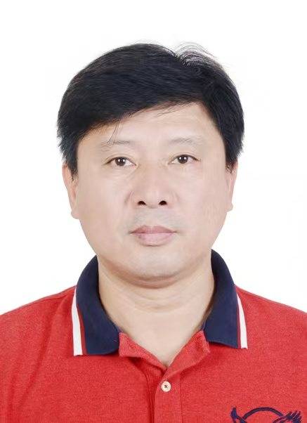 姜滨（中国前职业足球运动员、山西省足协副主席）