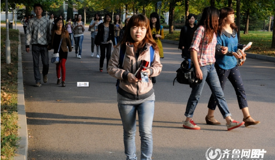 赵琳（山东莱芜白血病女孩）