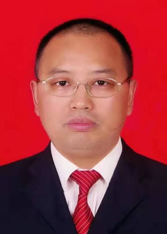 赵海清（四川省绵阳市北川羌族自治县人大常委会党组成员、副主任）