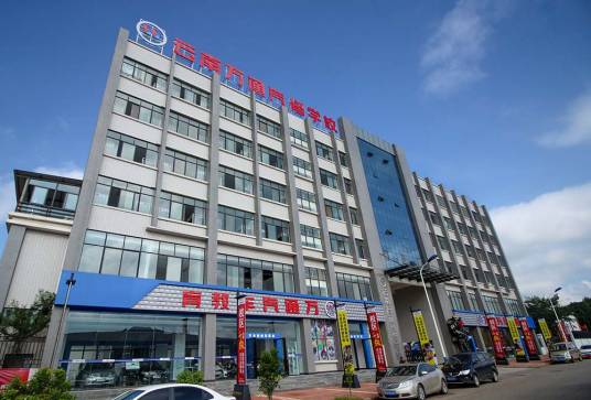 云南万通汽修学校