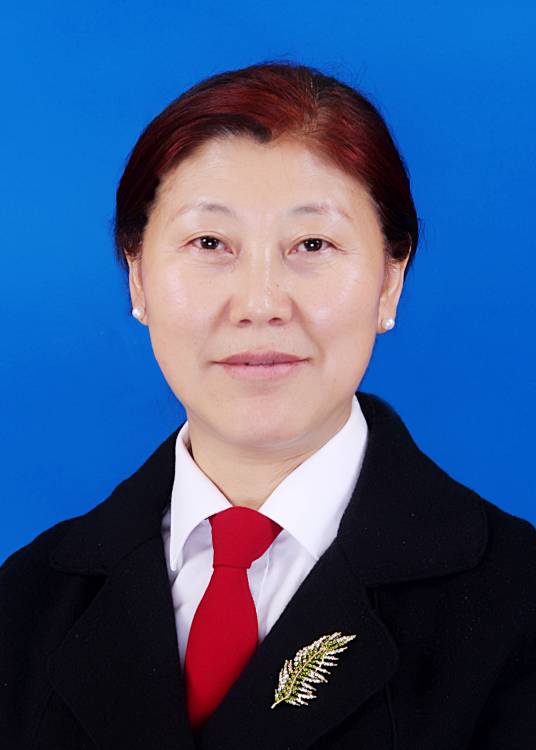 李春兰（甘孜州市场监督管理局党组书记、局长）