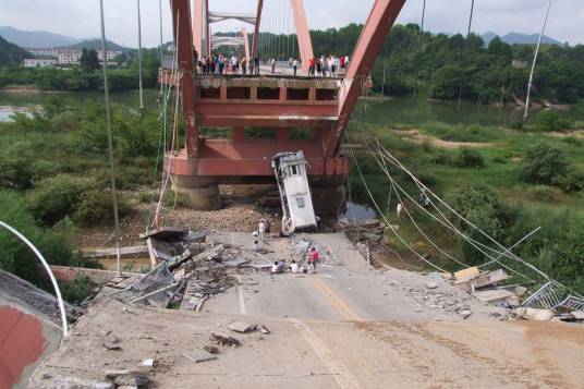 7·14福建武夷山公馆大桥断裂事故