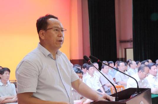 冯小明（陕西理工大学原副校长）