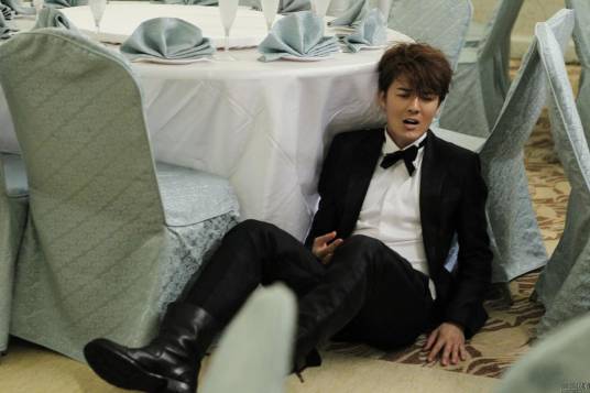 胡闹（吴克群演唱歌曲）