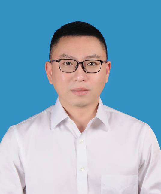 吕锜（大帝集团有限公司总裁）