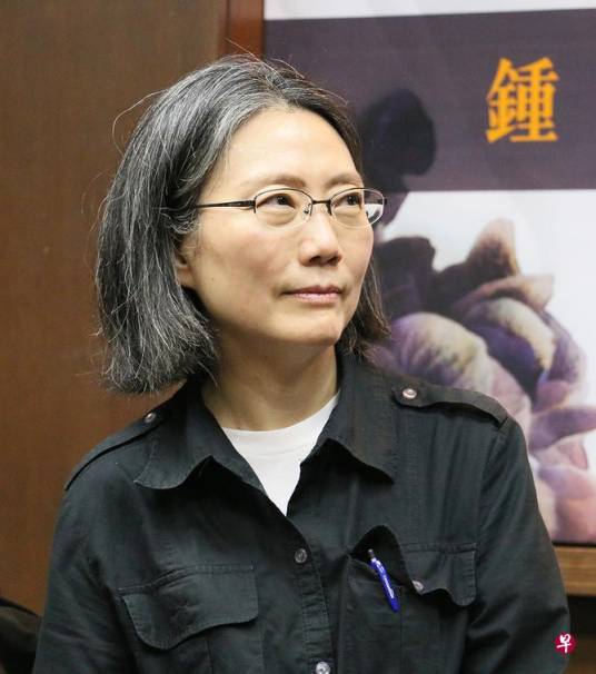 钟晓阳（中国作家）