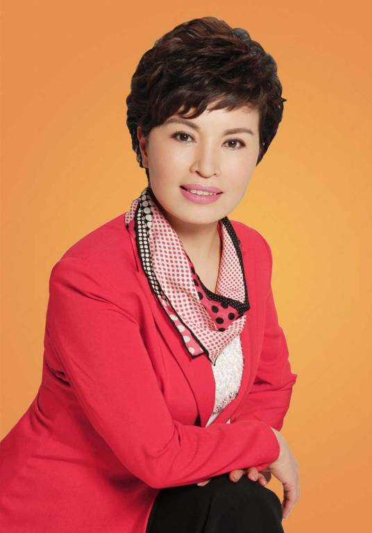 李瑞英（播音员、新闻记者）