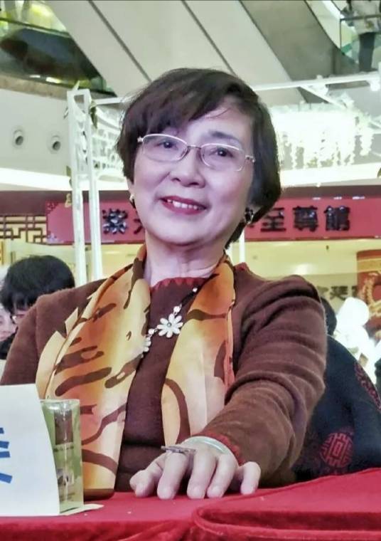 卢萍（上海电影制片厂导演）