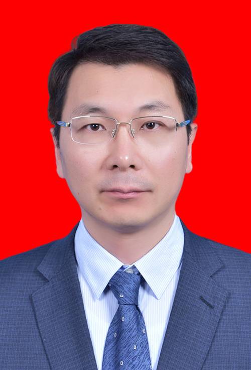 丁波（宁夏回族自治区人民政府副秘书长、办公厅主任）