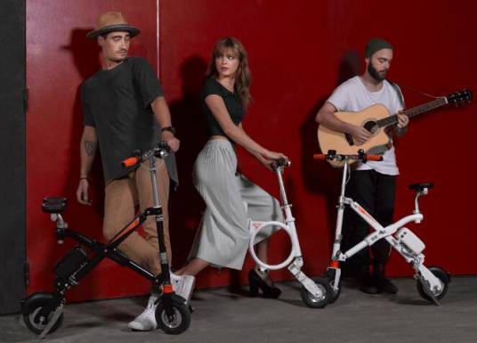 智能折叠电动车