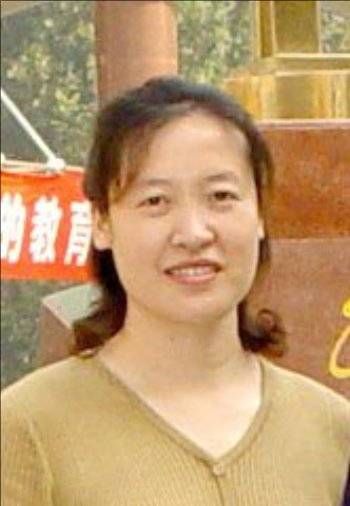 张爱梅（山东省实验中学教师）