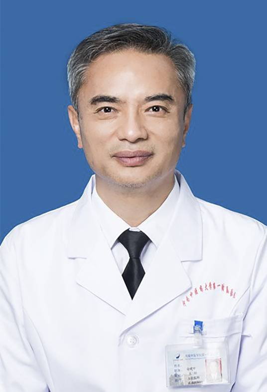 余建中（河南中医药大学第一附属医院国医堂主任医师）