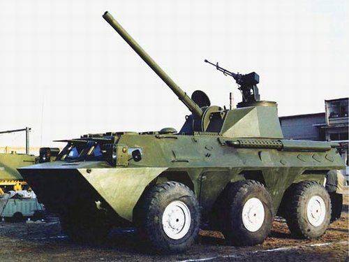 PLL-05式120mm自行迫榴炮