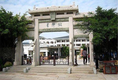 清远故乡里主题公园