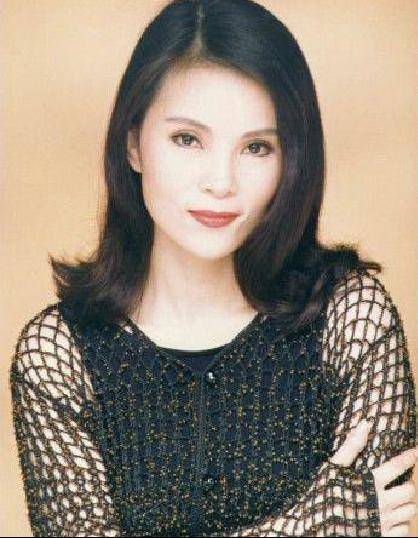 呢喃（黄莺莺演唱歌曲）