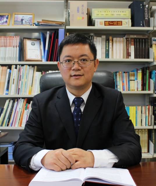 黄志雄（武汉大学法学院副院长）