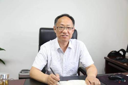 王国钧（江苏省南京市政协经科委副主任）