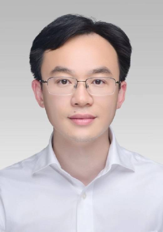 王辉球（浙江省温州市人民政府副秘书长）