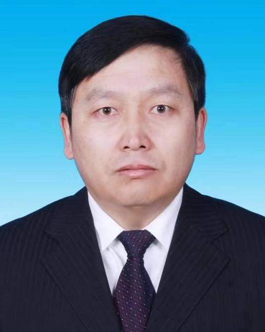 王君（内蒙古自治区呼伦贝尔市鄂温克旗旗委书记）