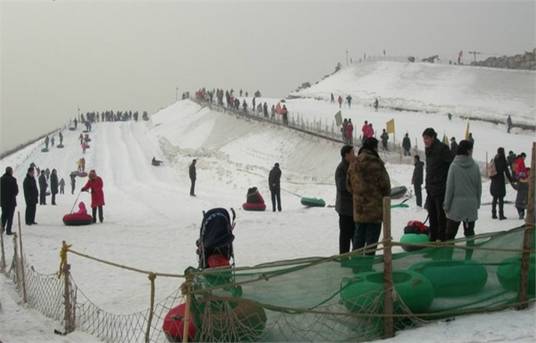 石家庄南高基滑雪场