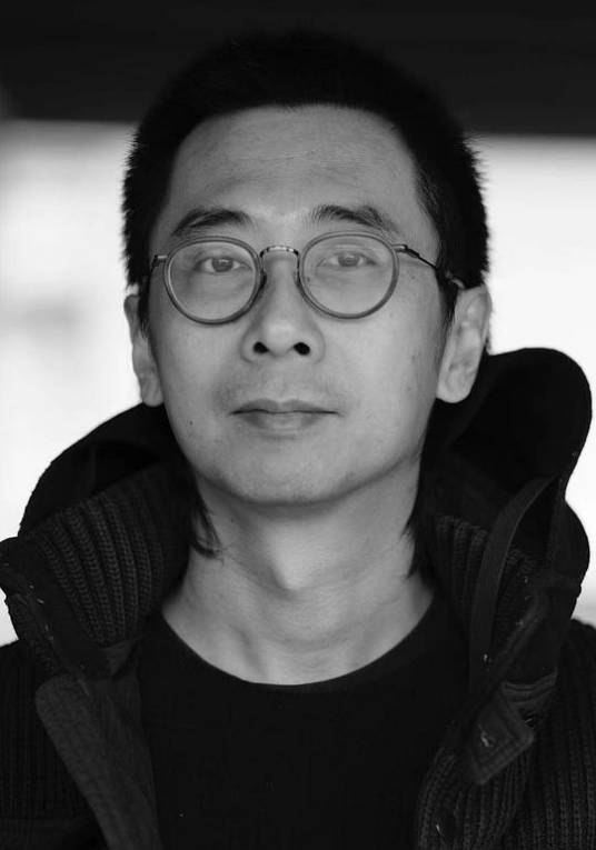 王大庆（中国内地男导演、广告人、王学圻的儿子）