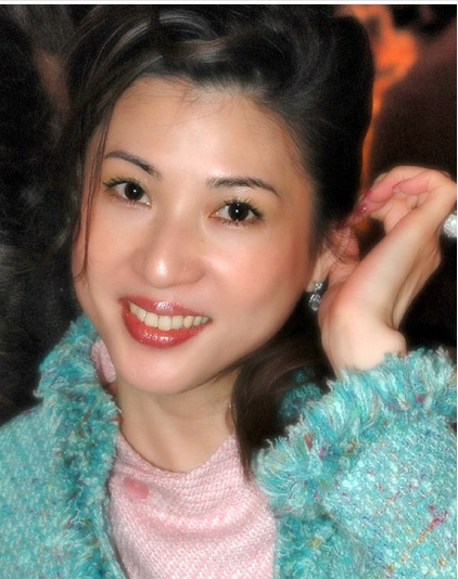 邱月清（中国香港女演员、歌手）