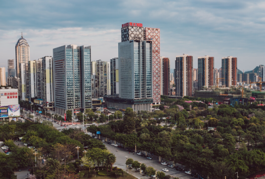 阳光100城市广场