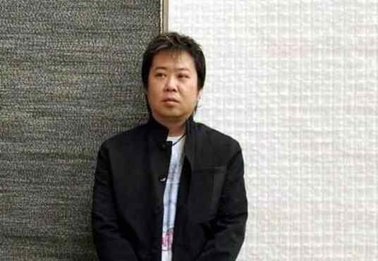 胡寅寅（中国男歌手）