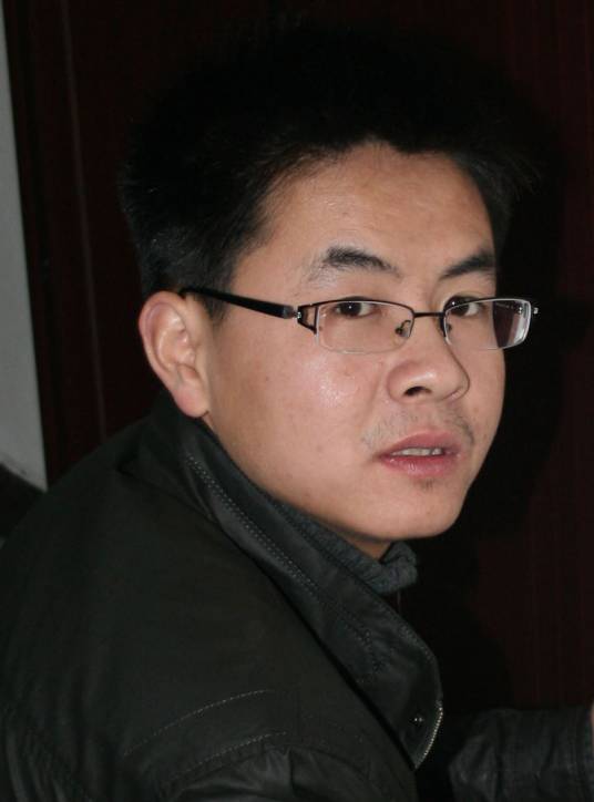 曾正（湖南省美术家协会会员）