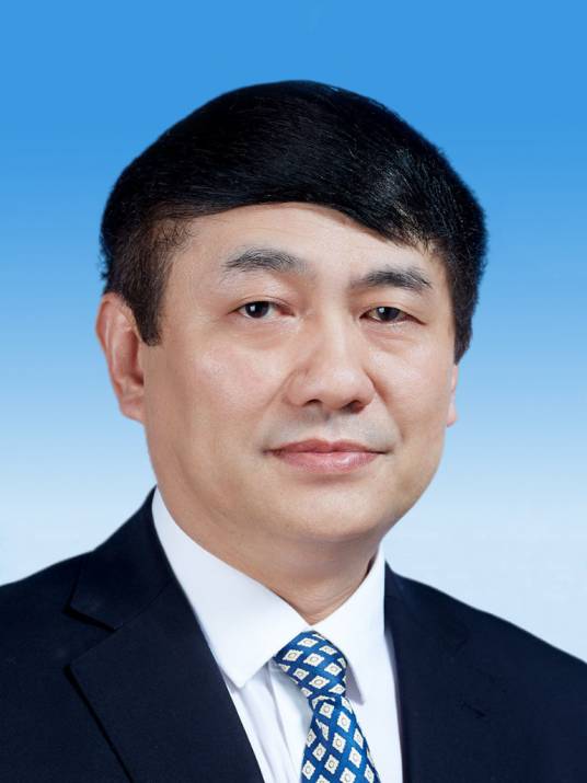 钟英华（天津市政协科技教育委员会副主任）