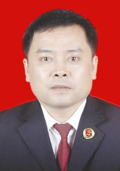刘伟东（湖南省宁乡县人民检察院原检察长）