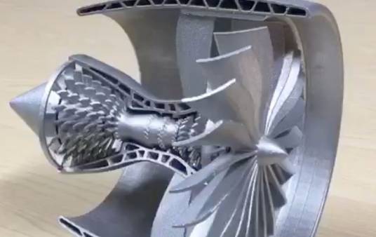 航空材料（制造航空器、航空发动机和机载设备等所用各类材料的总称）