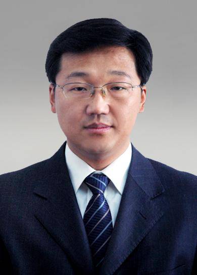 张波(辽宁省调兵山市委原常委、组织部原部长)